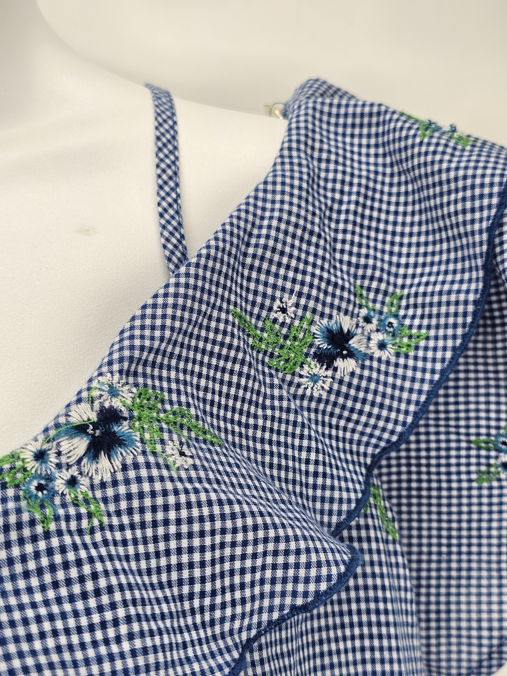 Blue Gingham Ruffle Top M - Picture 6 of 9